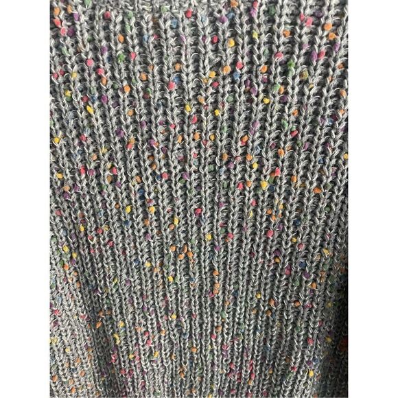 ❤️Main Strip Distressed Confetti V-Neck Sweater - Picture 5 of 5